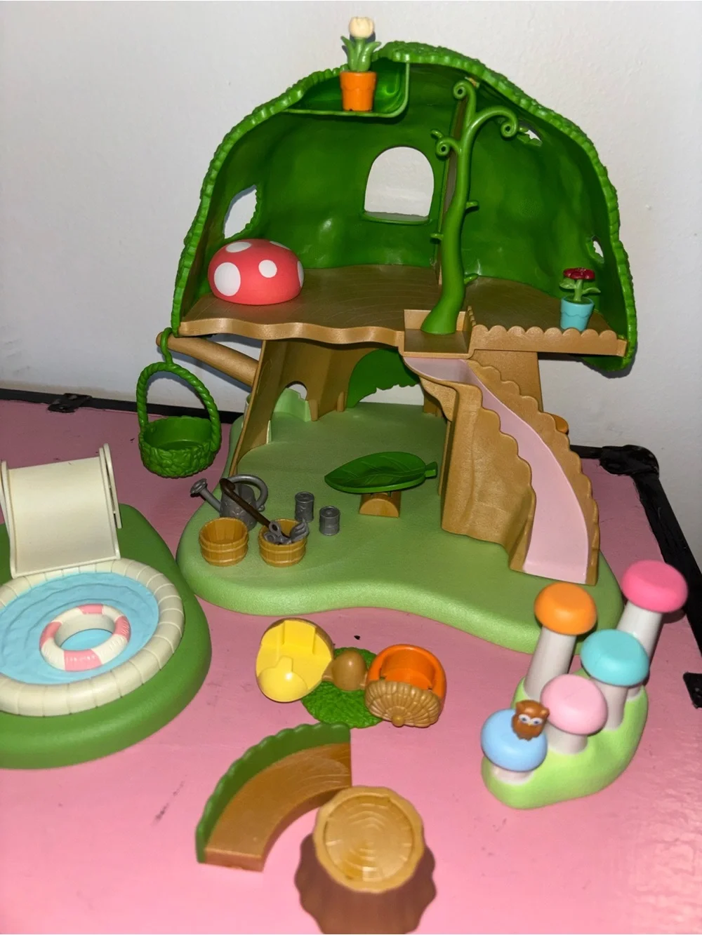 Calico Critters Sylvanian Families Fairy Secret Tree House Baby Pool Accessories